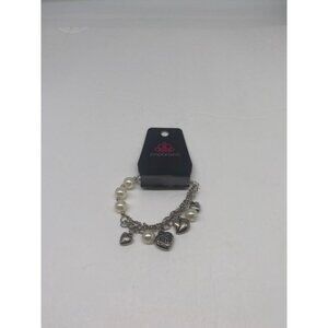 Paparazzi‎ Jewelry Amour White Bracelet Item 52